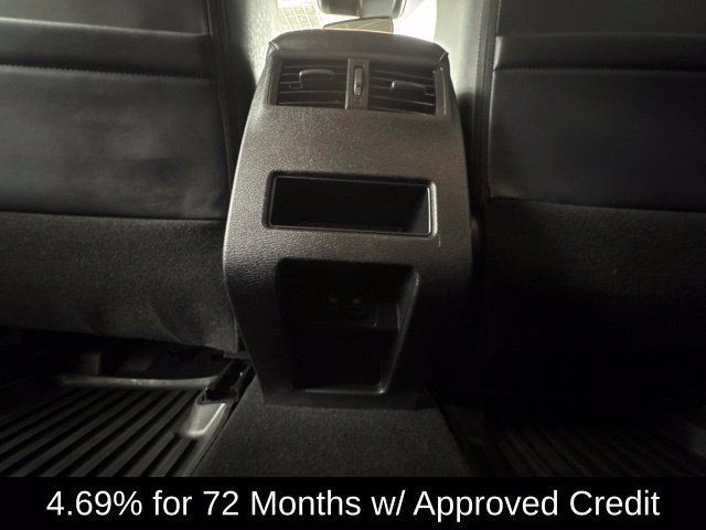 Used 2024 Mitsubishi Outlander SE Black Edition FWD image 11