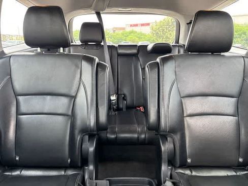 Used 2018 Honda Pilot Elite image 21