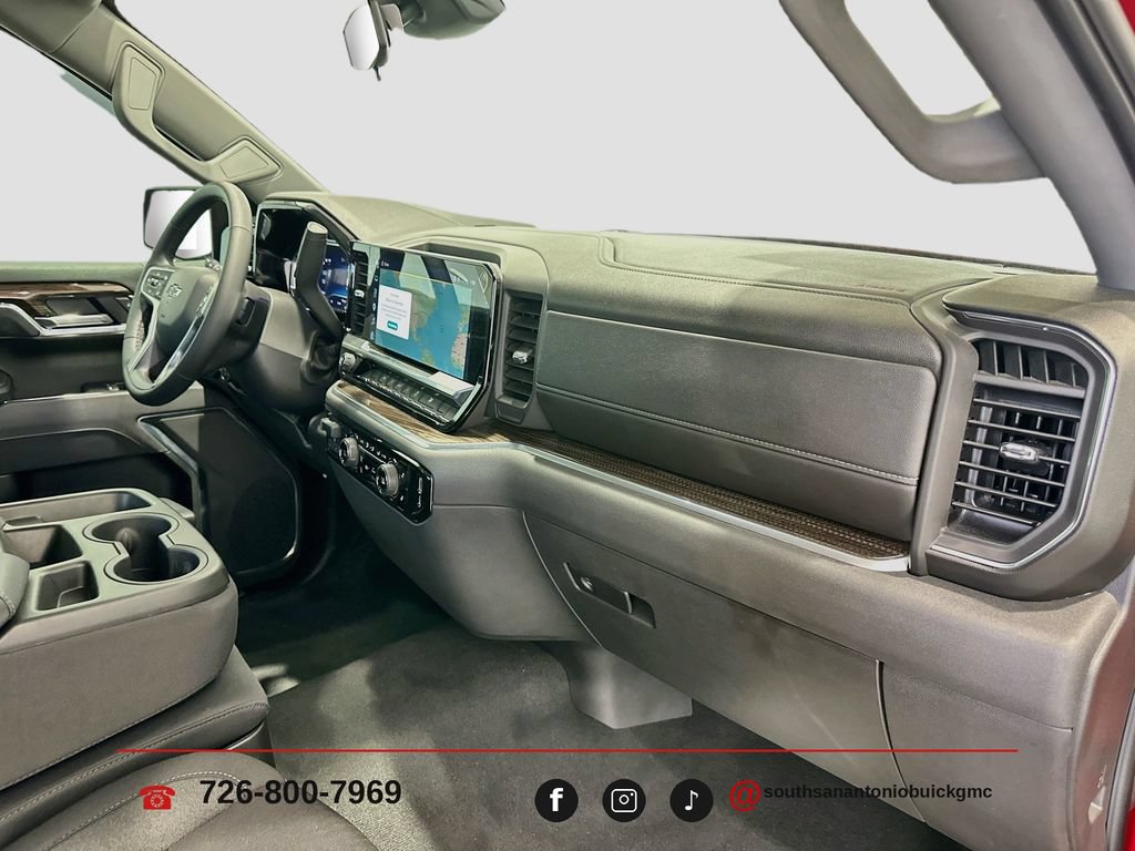 Certified 2025 Chevrolet Silverado 1500 RST AWD/4WD image 30