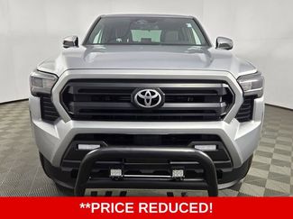 Used 2025 Toyota Tacoma SR video 2