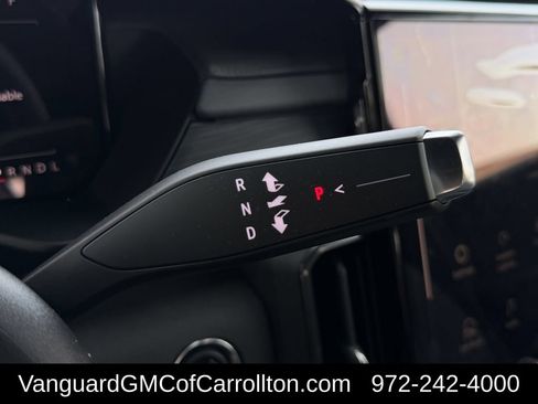 New 2026 GMC Acadia AT4 w/ LPO, Floor Liner Package AWD/4WD image 14