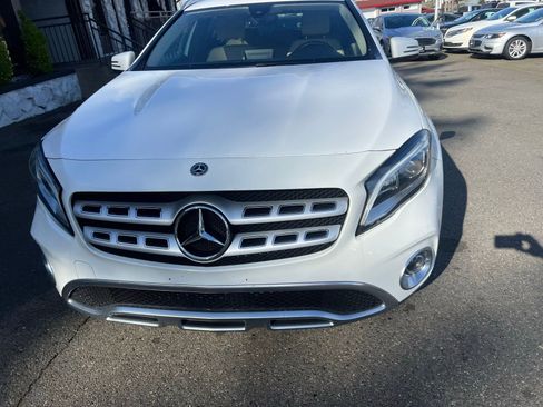 Used 2020 Mercedes-Benz GLA 250 4MATIC image 3