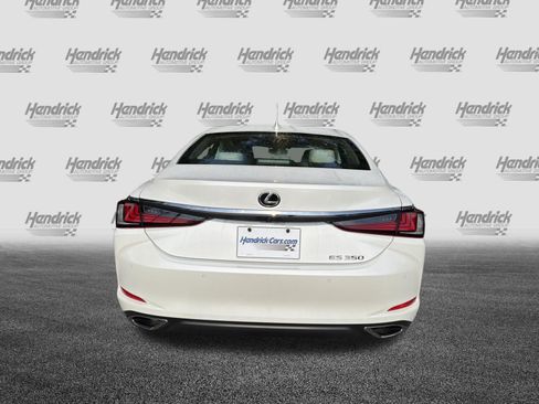 Used 2025 Lexus ES 350 w/ Premium Package FWD image 8