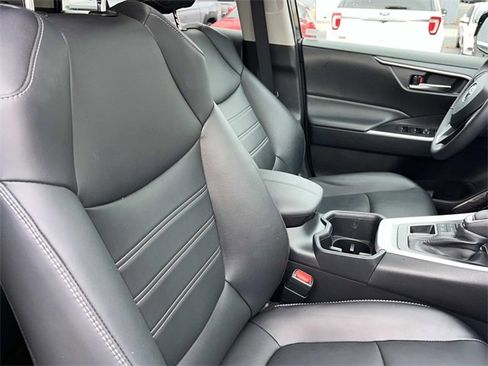 Used 2024 Toyota RAV4 XLE Premium image 26