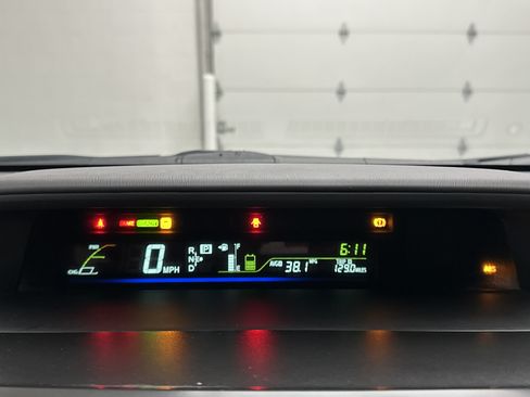 Used 2012 Toyota Prius V Three FWD image 18