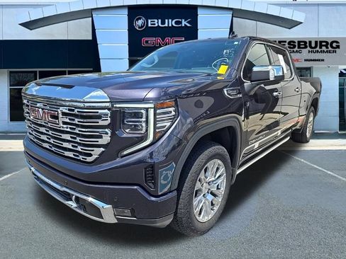 Used 2023 GMC Sierra 1500 Denali w/ Technology Package AWD/4WD image 3