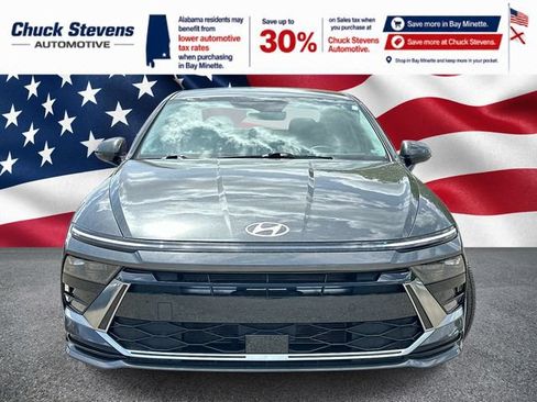 Used 2025 Hyundai Sonata SEL FWD image 3