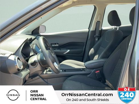 Used 2023 Nissan Kicks SV FWD image 17