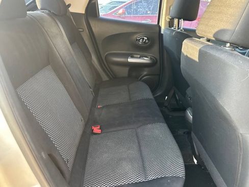 Used 2016 Nissan Juke S FWD image 10