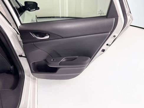 Used 2020 Honda Civic EX image 27