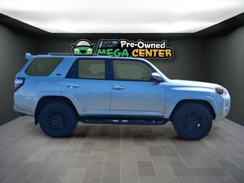 Used 2023 Toyota 4Runner SR5 Premium image 25