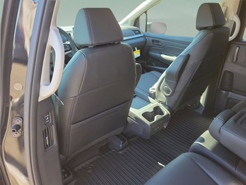 Certified 2026 Honda Odyssey EX-L image 32
