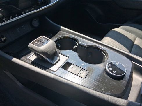 Used 2026 Nissan Rogue SV AWD/4WD image 20