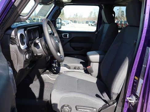 New 2026 Jeep Gladiator Sport image 10