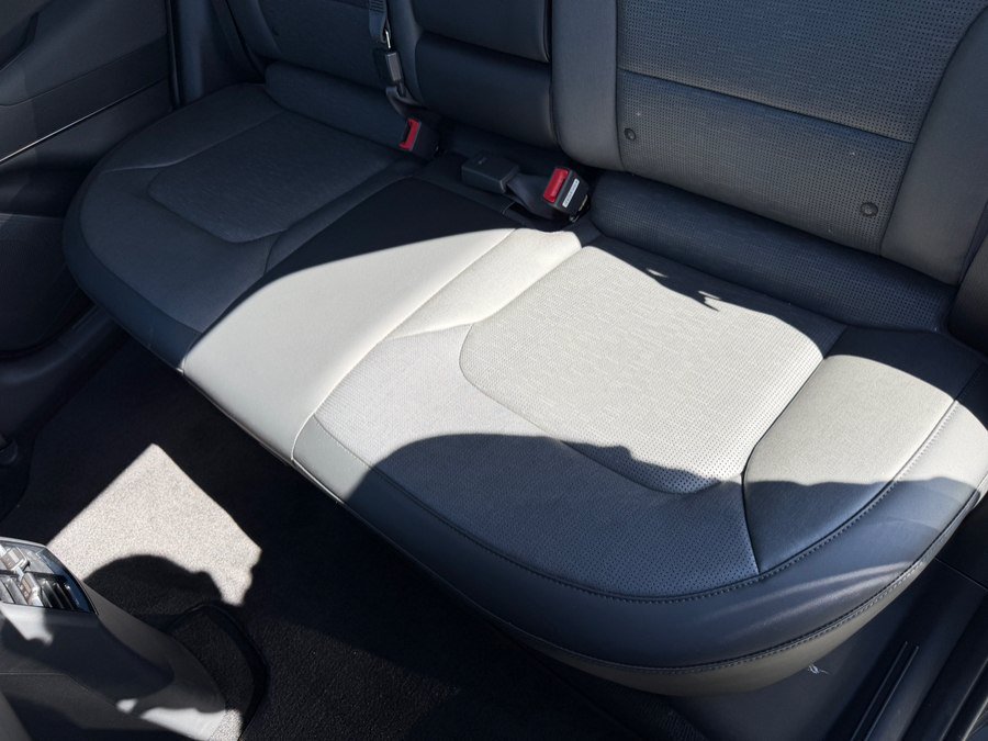 Used 2024 Kia Niro Wave FWD image 46
