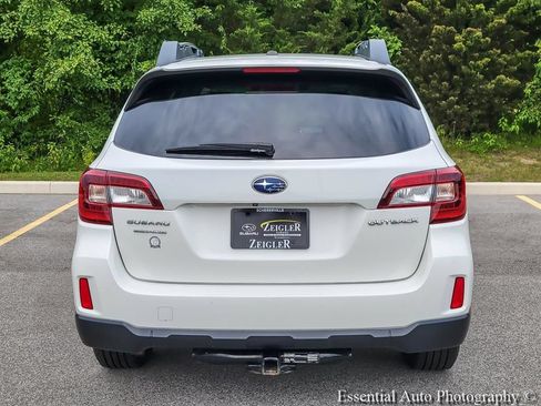 Used 2015 Subaru Outback 2.5i Premium AWD/4WD image 5