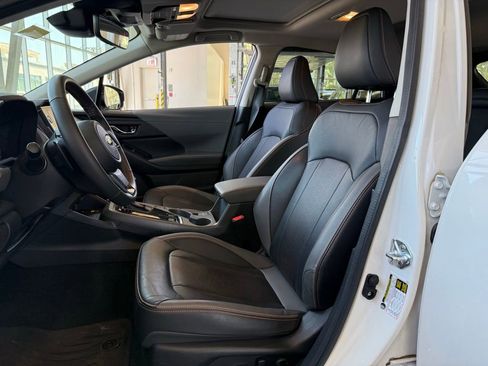 Certified 2025 Subaru Crosstrek 2.5i Limited w/ Crosstrek Mirror Package AWD/4WD image 9