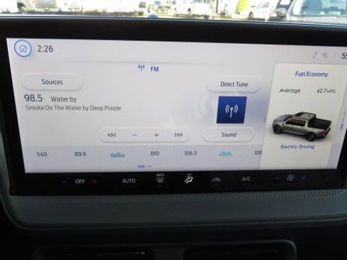 Used 2025 Ford Maverick XLT w/ Equipment Group 301A image 10