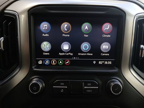 Used 2019 Chevrolet Silverado 1500 LTZ AWD/4WD image 8