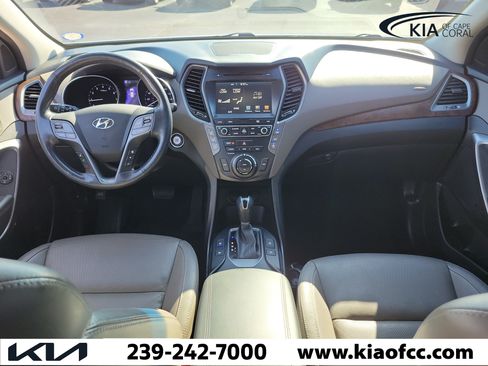 Used 2018 Hyundai Santa Fe Limited FWD image 17
