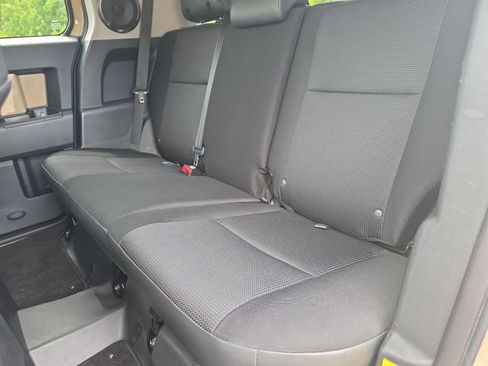 Used 2014 Toyota FJ Cruiser 4WD w/ Upgrade Package image 14