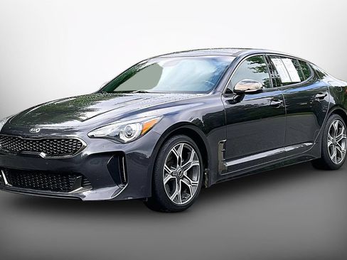 Used 2020 Kia Stinger GT-Line w/ Sun & Sound Package RWD image 4