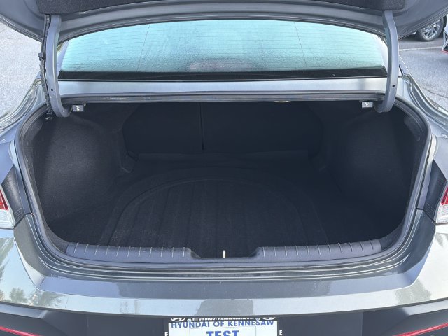 Certified 2024 Hyundai Elantra Limited FWD image 22