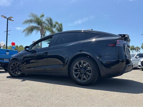 Used 2022 Tesla Model X AWD/4WD image 3