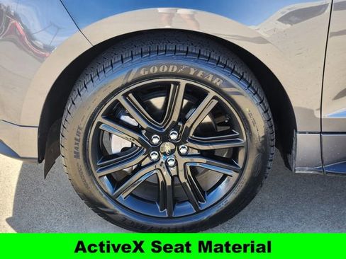 Used 2023 Ford Edge ST-Line image 9