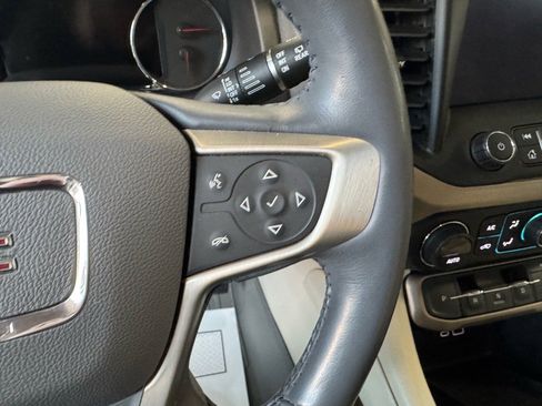 Certified 2021 GMC Acadia Denali w/ Denali Ultimate Package image 23