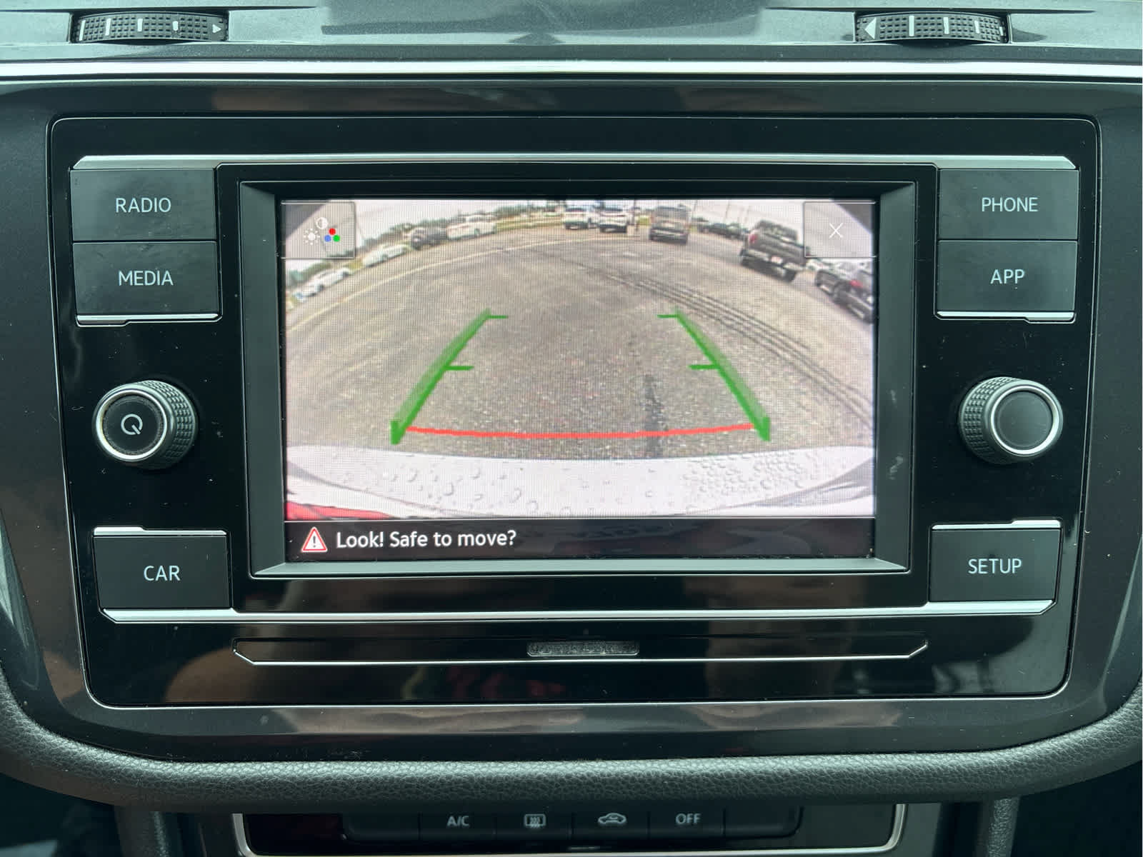 Used 2019 Volkswagen Tiguan S w/ Driver Assistance Package AWD/4WD image 20