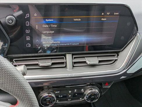 New 2026 Chevrolet Trax RS image 11