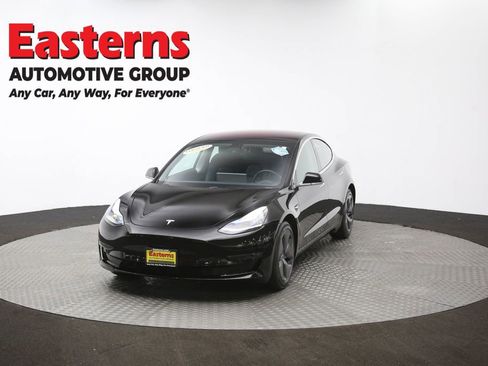 Used 2019 Tesla Model 3 Standard Range image 52