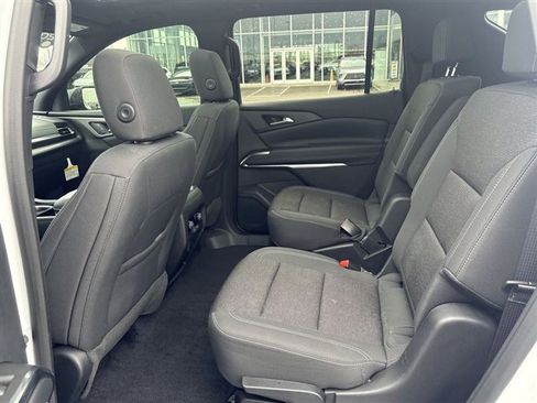 Used 2024 Chevrolet Traverse LT w/ Trailering Package image 25