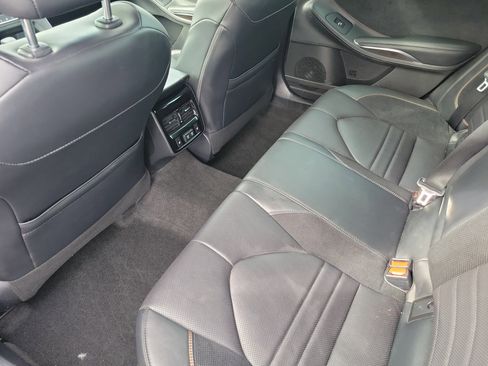 Certified 2019 Toyota Avalon Touring w/ Advanced Safety Package image 10