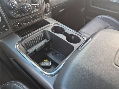 Used 2015 RAM 1500 Laramie Limited AWD/4WD image 18