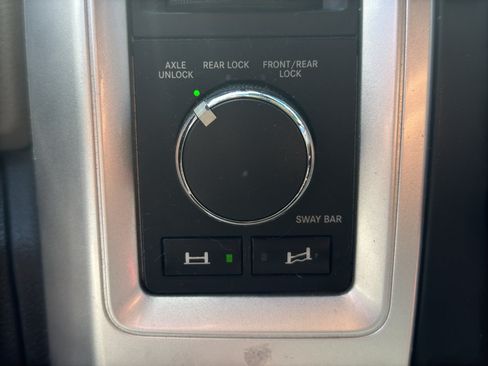Used 2011 RAM 2500 Power Wagon w/ Luxury Group AWD/4WD image 15