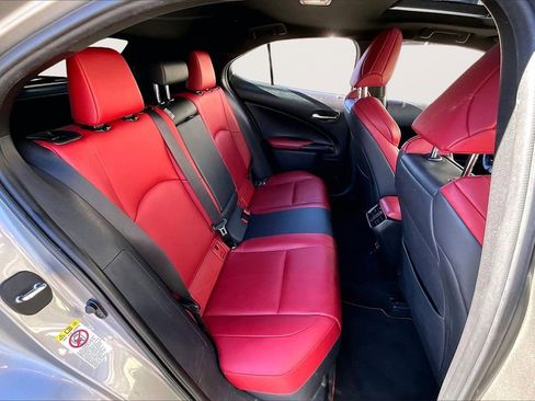 Used 2019 Lexus UX 200 F Sport image 24