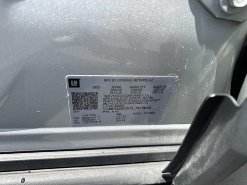 Used 2020 Chevrolet Traverse LT FWD image 31