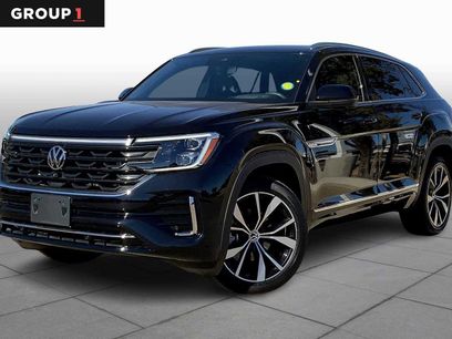Used 2024 Volkswagen Atlas Cross Sport SEL Premium R-Line