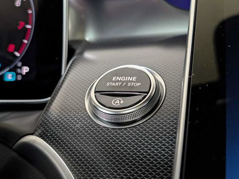 Certified 2026 Mercedes-Benz GLC 300 4MATIC image 35