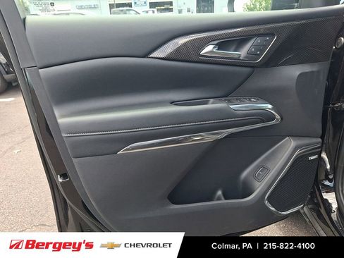 New 2026 Chevrolet Traverse High Country w/ LPO, Floor Liner Package AWD/4WD image 10