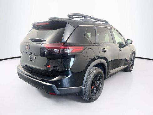 Used 2025 Nissan Rogue SV w/ Rock Creek Premium Package AWD/4WD image 5