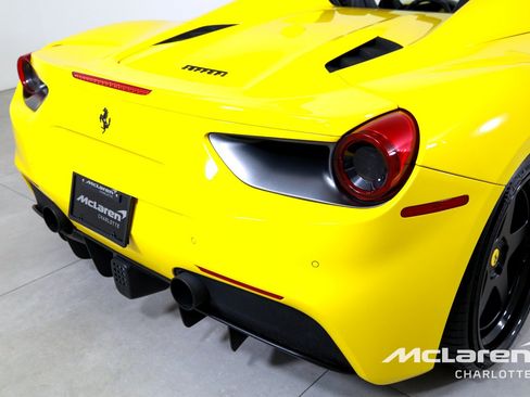 Used 2017 Ferrari 488 Spider RWD image 36
