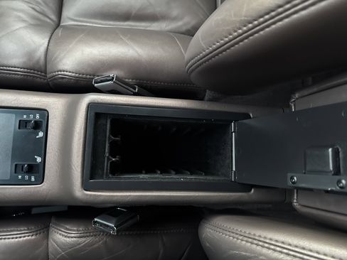 Used 1994 Cadillac Seville SLS image 21