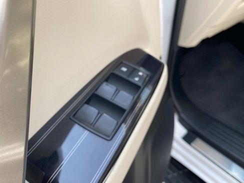 Used 2020 Lexus GX 460 Premium w/ Premium Package AWD/4WD image 20