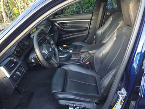 Used 2018 BMW 340i Sedan image 3