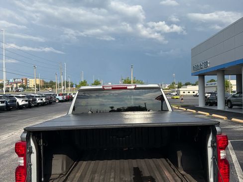 Used 2025 Chevrolet Silverado 1500 LT w/ Protection Package RWD image 11