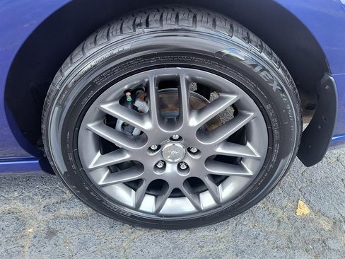 Used 2013 Ford Mustang Premium image 26