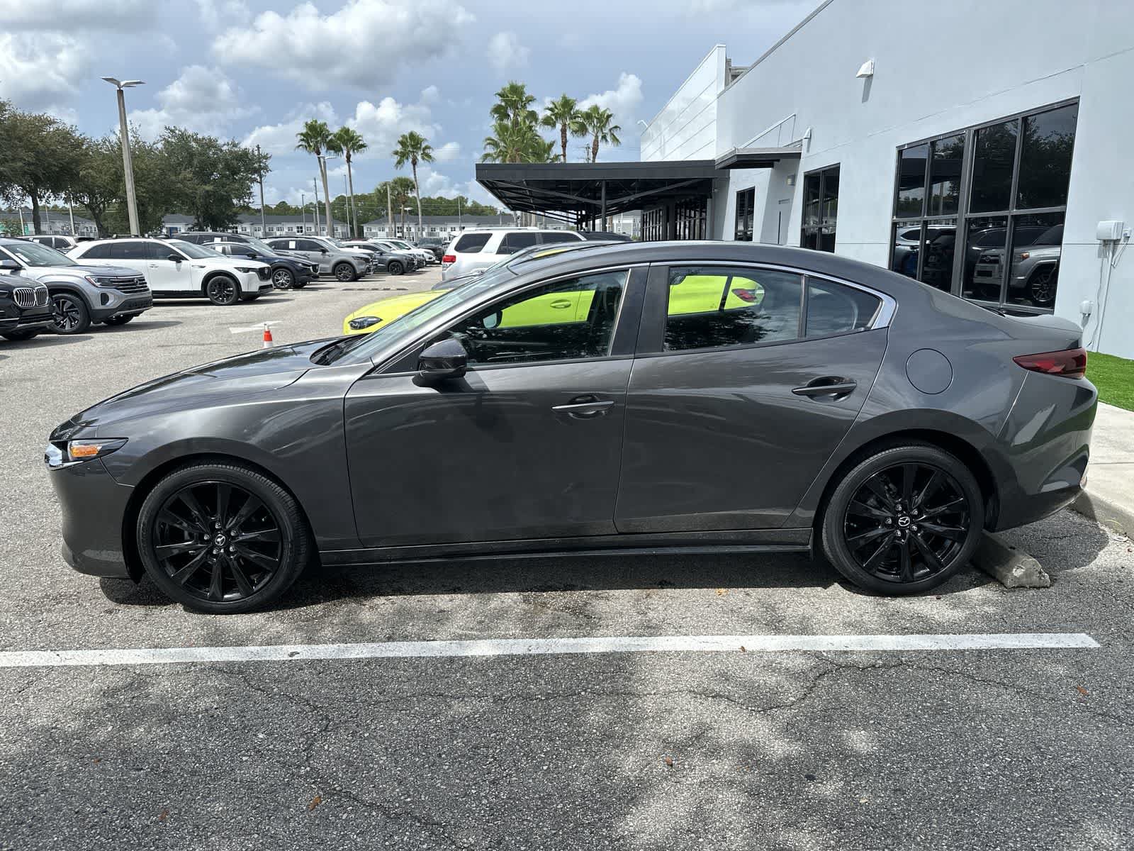 Used 2024 MAZDA MAZDA3 s FWD image 5